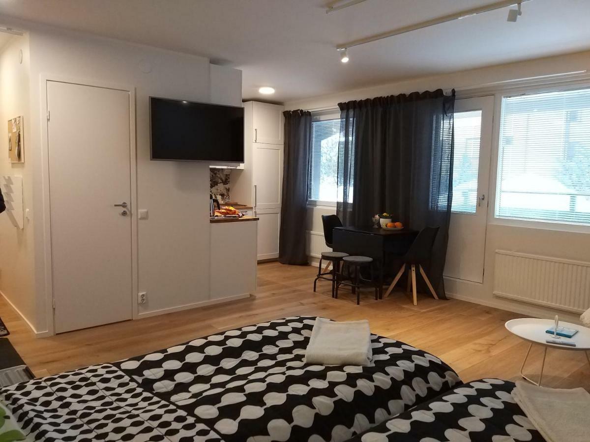Studiohuoneisto Lohjan Keskusta 2 Экстерьер фото
